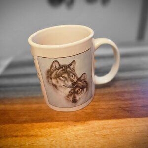 vintage 1990s wolf heads coffee mug same picture on both sides